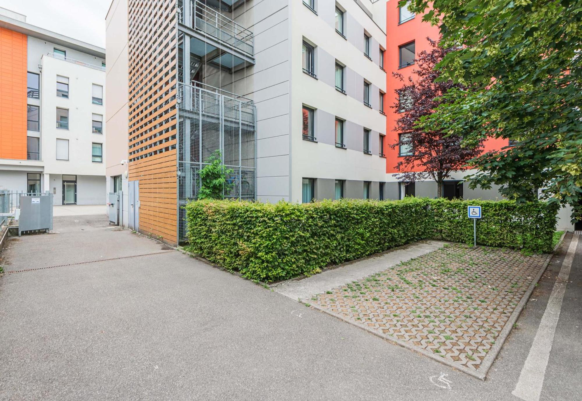B&B Hotel Mulhouse Centre Bagian luar foto