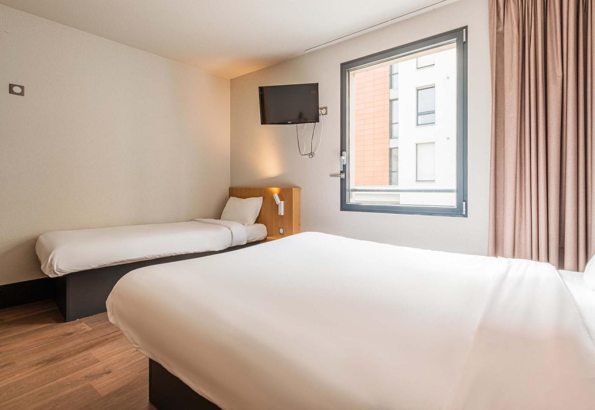 B&B Hotel Mulhouse Centre Bagian luar foto
